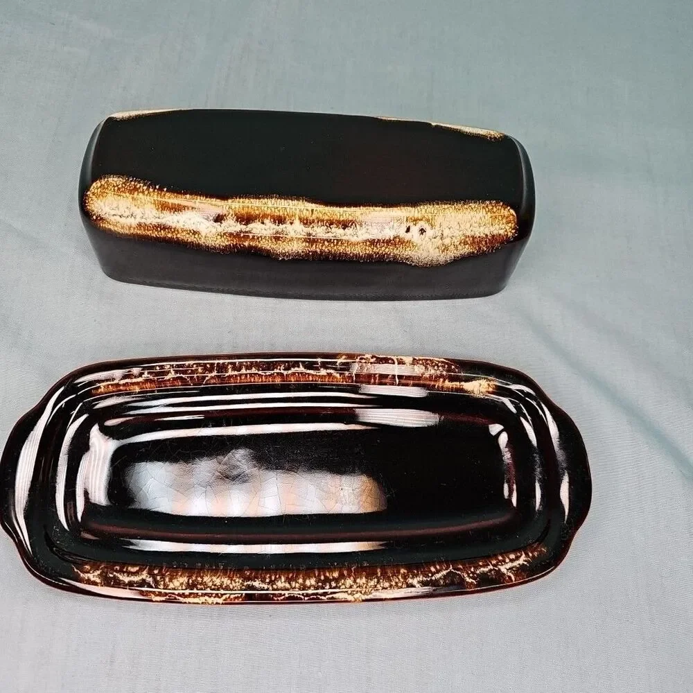 Butter Dish Pfaltzgraff Gourmet Brown Stoneware Drip Glaze Covered 1/4 lb